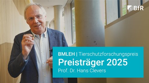 Prof. Dr. Clevers ist links im Bild zu sehen, rechts ist der Videotitel in einer t&uuml;rkisfarbenen Textbox eingeblendet